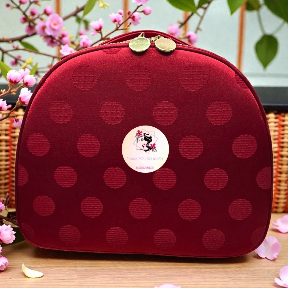 2025 HOLIDAY Estee Lauder Train Case/ Cosmetic Bag/ Make-up Bag